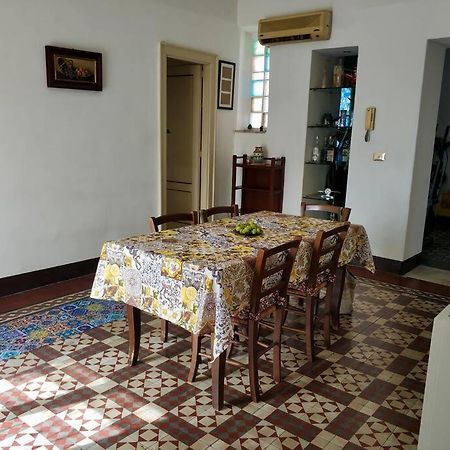 Life In Station Apartment Catania Ngoại thất bức ảnh